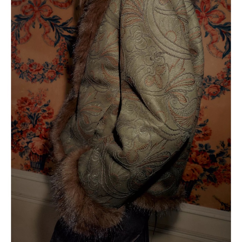 KOIR Chic Paisley Jacquard Faux Fur Trim Jacket like Isabel marant blumarine - Picture 11 of 12